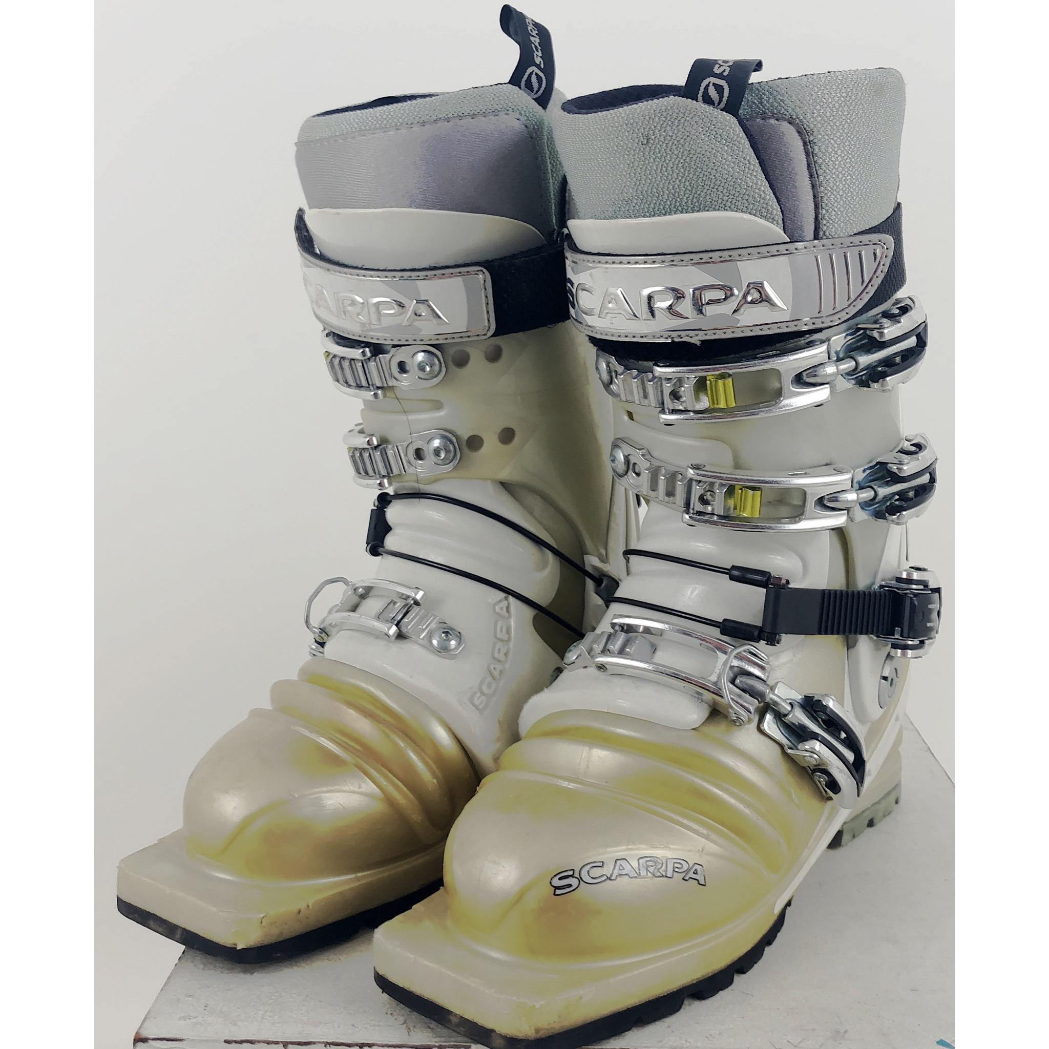 Scarpa hot sale t1 boots