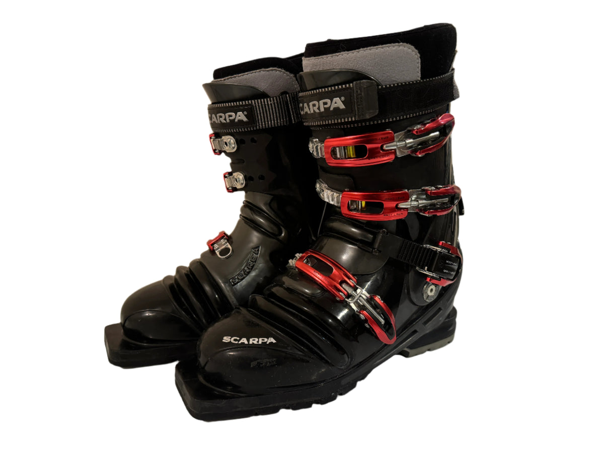 29.0 Scarpa T1 Black/Red (Used)