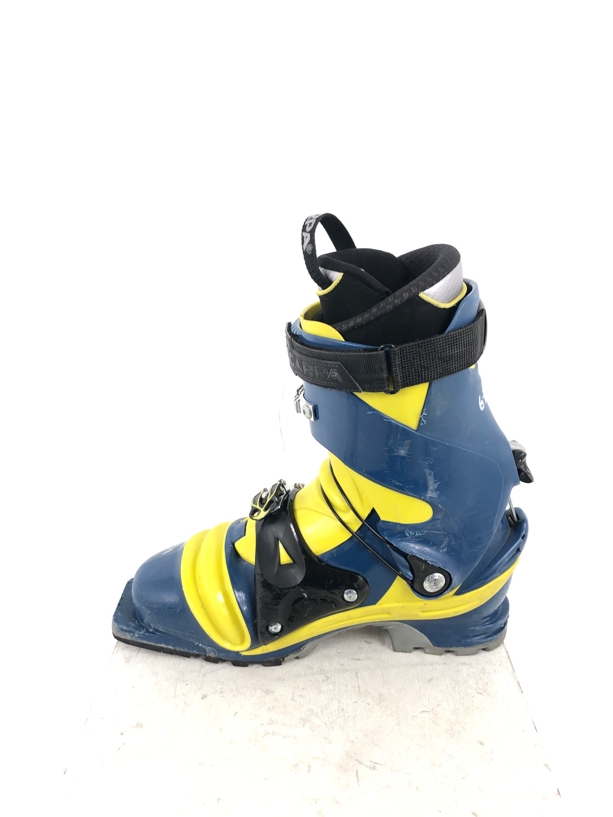 32.0 Scarpa T2 Eco (Used)