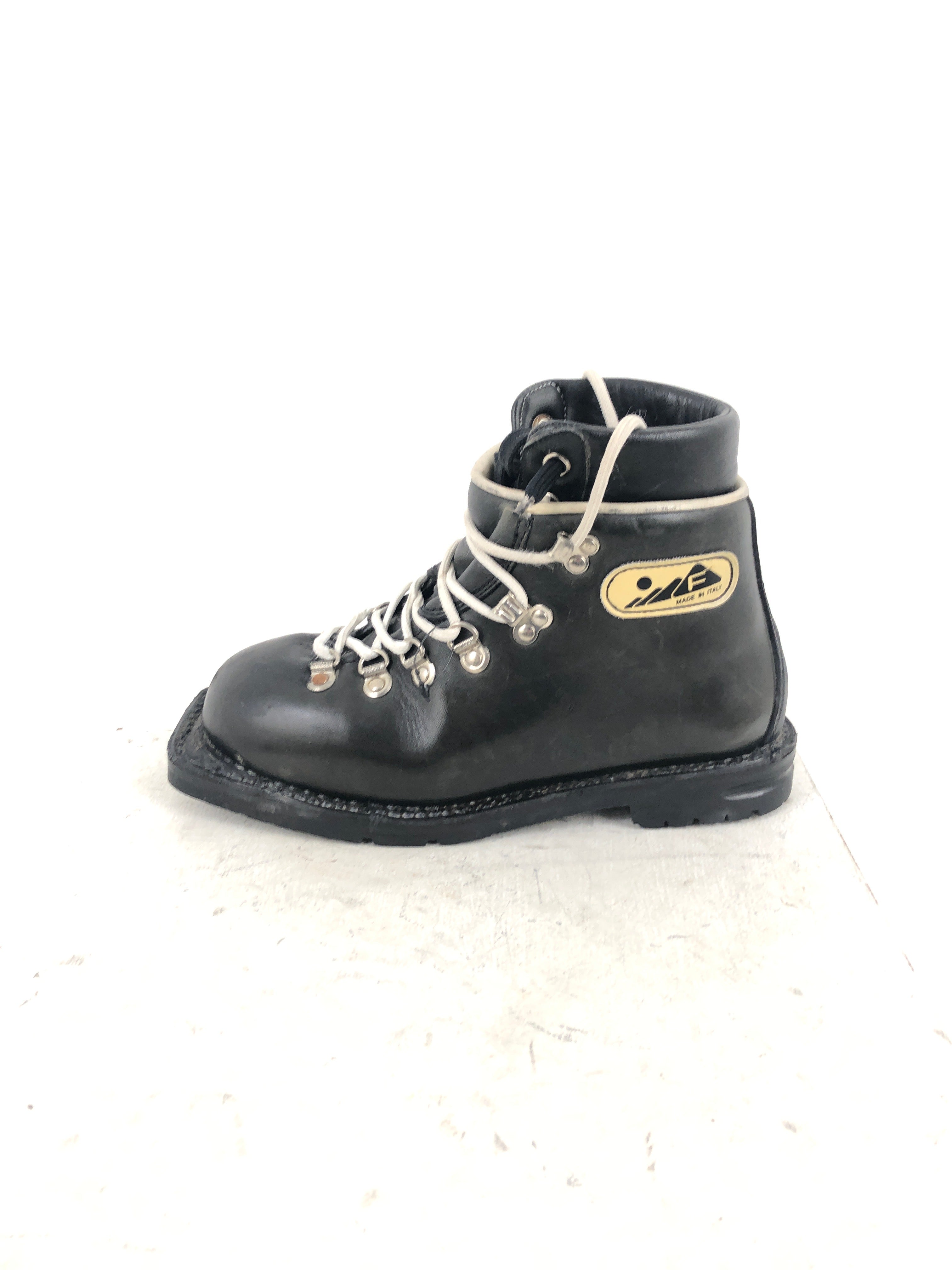 Leather boots sale size 4